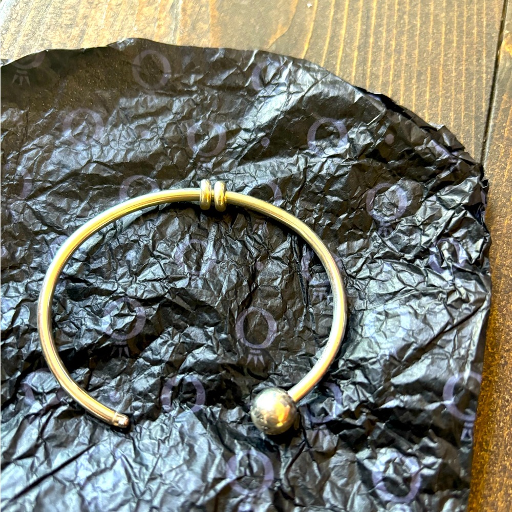 Brand new Pandora bangle.PLEASE SEE NOTE